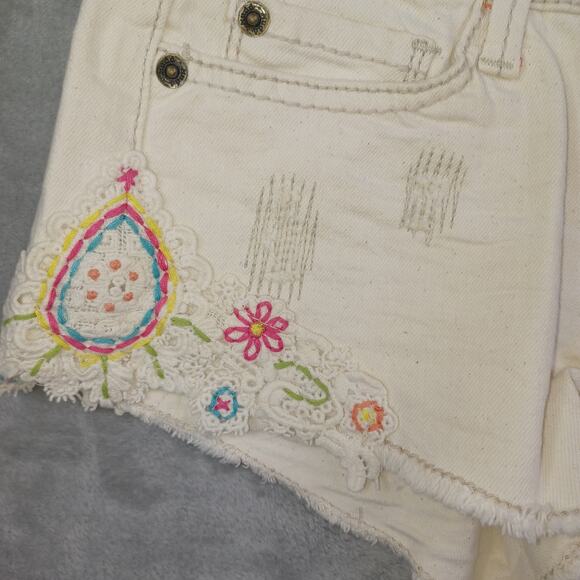 Y2K Mudd Crochet Low Denim Short Size 0 Cream Cutoff Shortie Festival Indie Boho - Picture 3 of 12